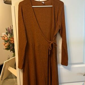 Women’s wraparound dress